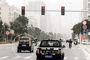 新交規(guī)發(fā)布：新加扣分項(xiàng)目，違章扣分翻一番，車主朋友互相轉(zhuǎn)告