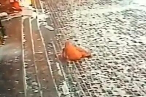 驚魂一刻！孩童從三樓墜落被萬順叫車司機(jī)送往醫(yī)院